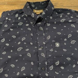 Ariat Long Sleeve Navy‎ Blue Button Up Shirt Size XL Gently Worn